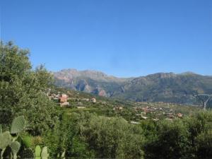 Vue sur le village de Ibouyousfene