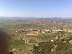 Vue sur Bordj bou Naama