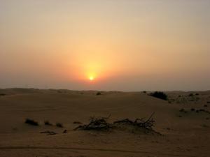 Coucher du Soleil sur la périphérie d'El Oued