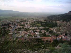 Vue générale sur la ville de Babar