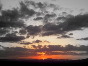 Coucher du Soleil sur les Montagnes de Babar