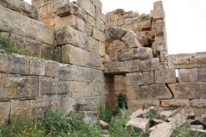 Théâtre Site archéologique de MADAURES  (actuel MDAOUROUCHE) SOUK-AHRAS