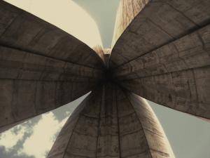 صورة لمقام الشهيد بالجزائر العاصمة (2)