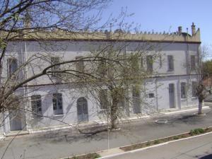 Ecole  Ibn Badis  (ex ecole des filles)