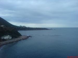 Plage  El Beldj  aux pieds du  Mont Chenoua