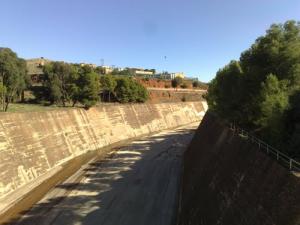 Enceinte du Barrage de Arib