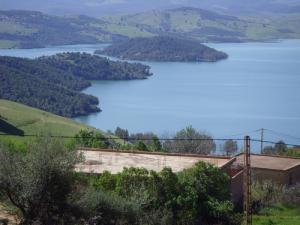 Paysage du Barrage de Arib
