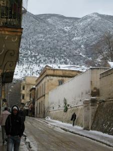Neige sur la ville de Miliana