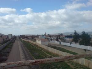 Voie ferroviaire passant par Ain Defla