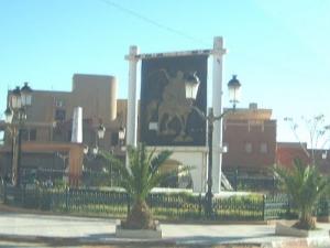 Place des Martyrs au centre ville de Naama