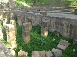 Piliers de la Scène du Théâtre