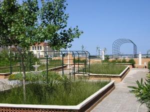 Vue vers le jardin des enfants