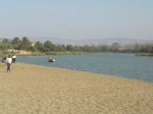 Le Oued de la  Tafna  qui débouche sur la Côte de  Rachgoun