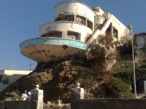 Villa abandonnée à Bouzedjar 1ere Plage