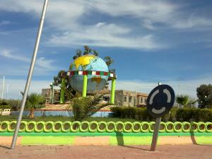 مدخل مدينة  مغنية  (1)