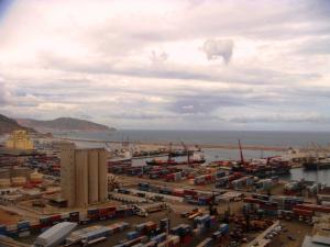 منظر شامل لميناء مدينة  وهران