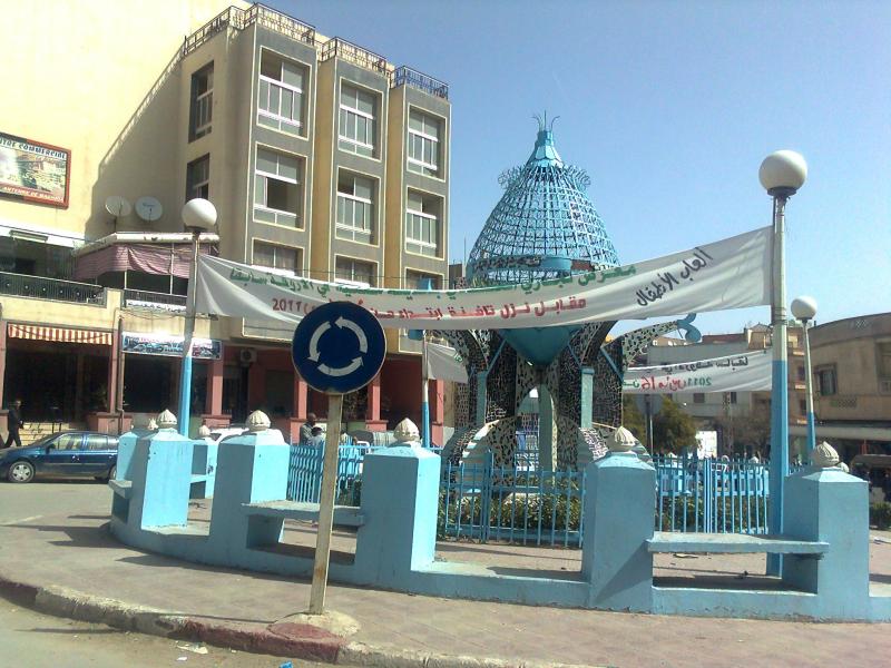 شوارع مدينة 