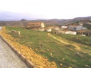 صورة من ضفة مدينة  مازونة