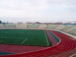 ملعب  الإنتصار  بمدينة  غليزان