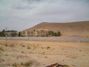 صورة لثانوية  ڨمڨومة  ببلدية  متليلي