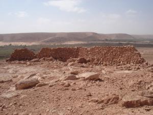 آثار قصر قديم بضواحي مدينة  غرداية