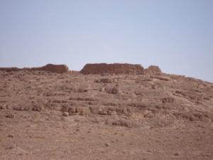 آثار قصر  تالزديت  بضواحي مدينة  غرداية