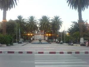 ساحة الشهداء بوسط مدينة  عين الدفلة