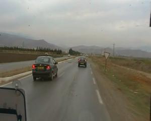 الطريق الرابط بين مدينة 