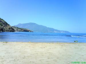 منظر جميل من شاطئ  القرن الذهبي  بولاية تيبازة