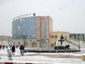 الثلوج على مقر بلدية  خنشلة